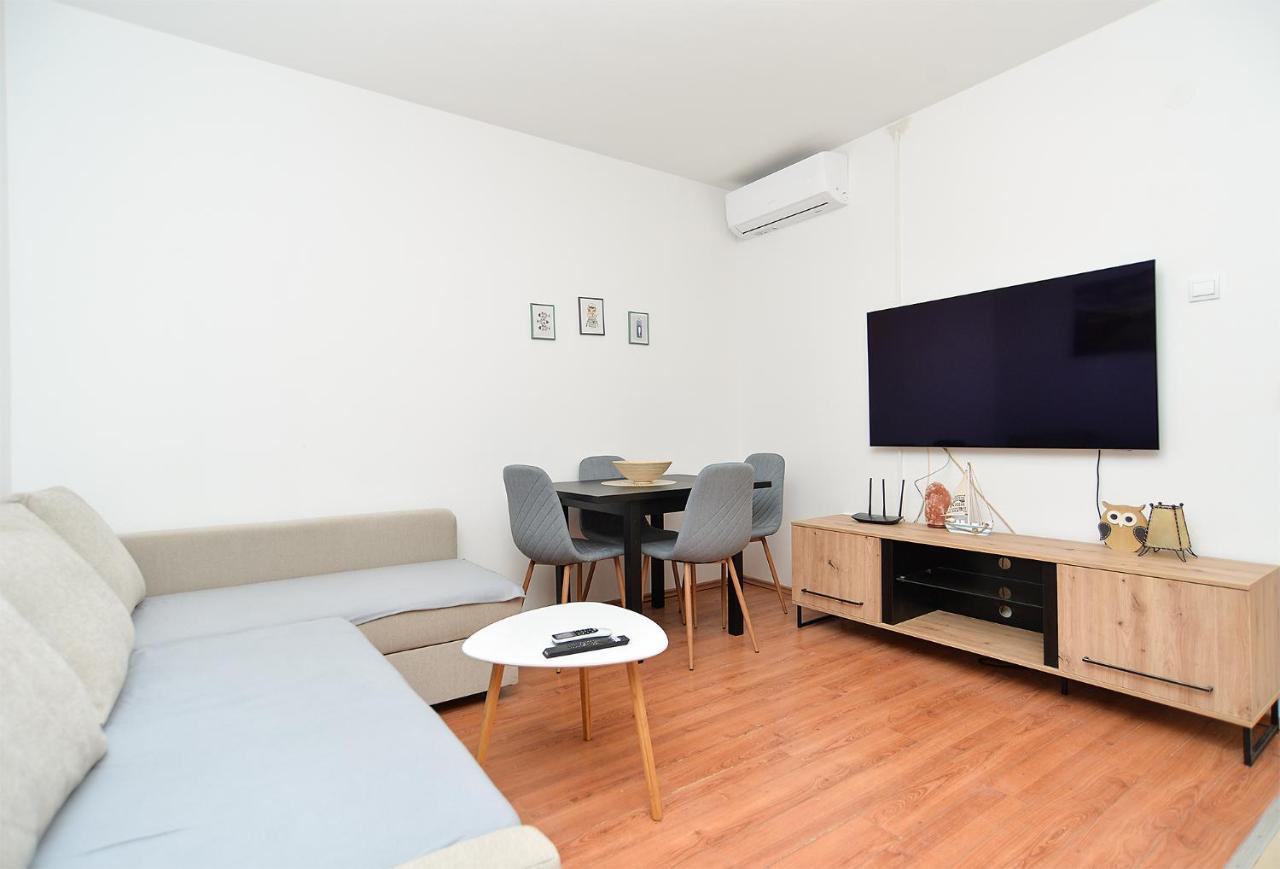 Apartmensts Arsen 928 Appartement Pula Buitenkant foto