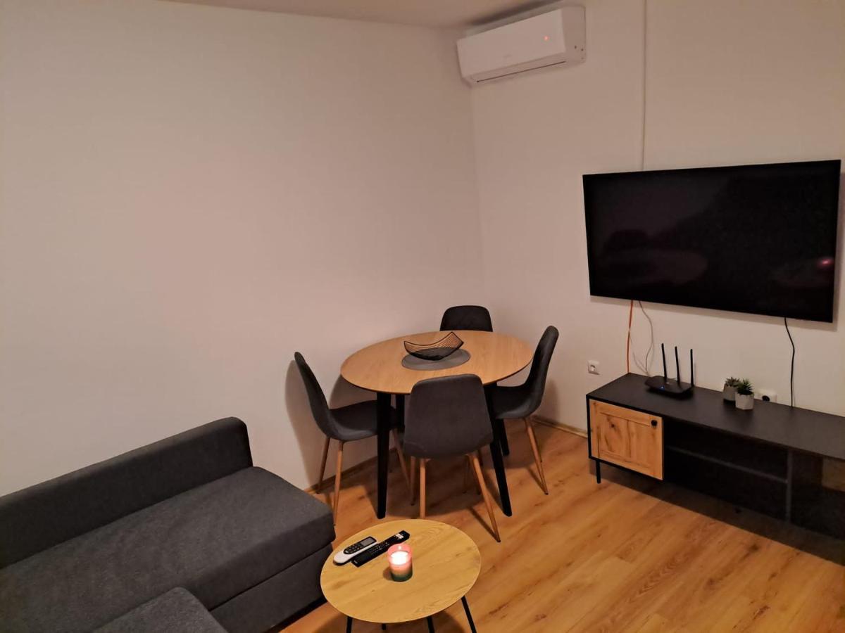 Apartmensts Arsen 928 Appartement Pula Buitenkant foto