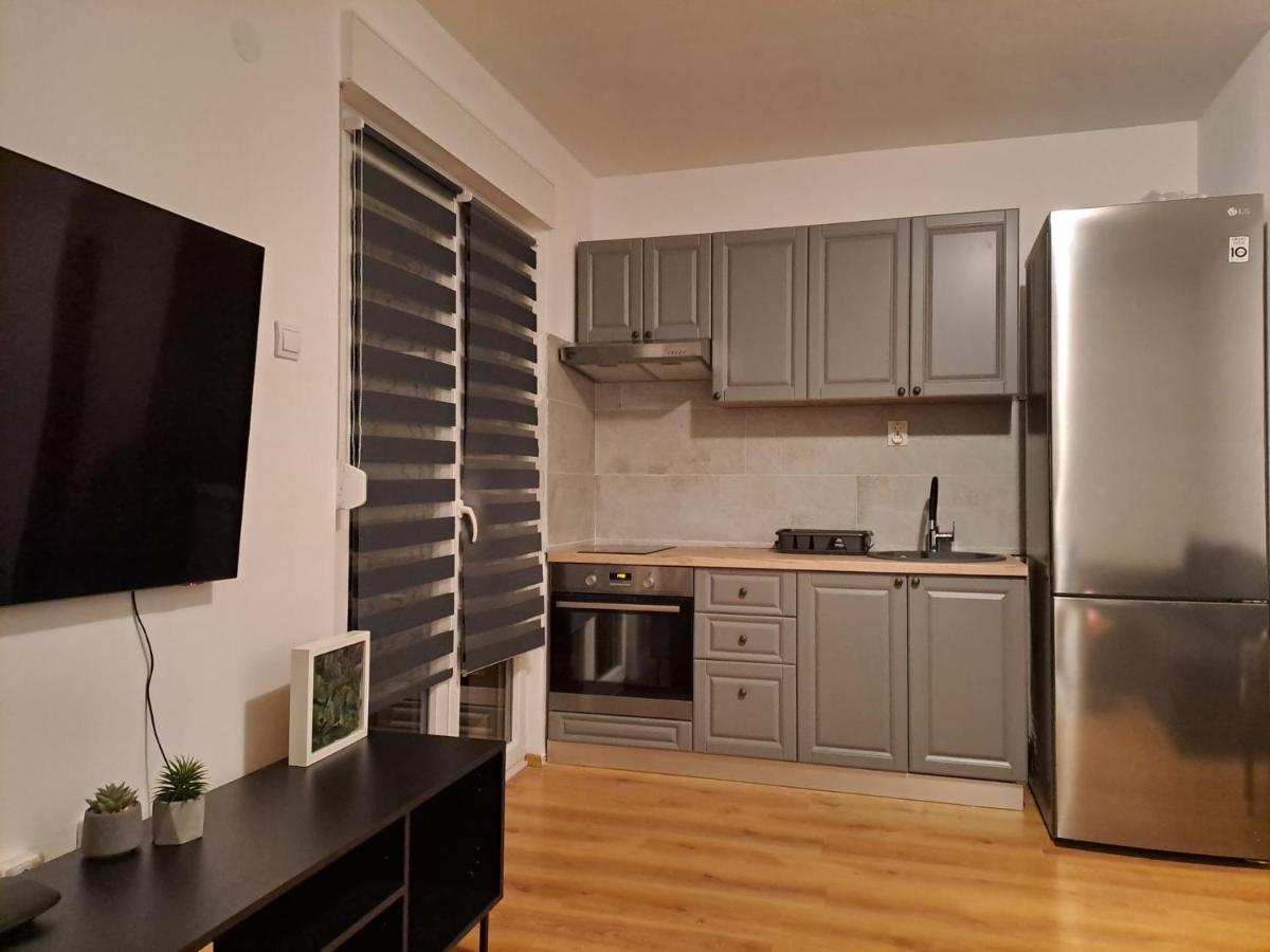 Apartmensts Arsen 928 Appartement Pula Buitenkant foto