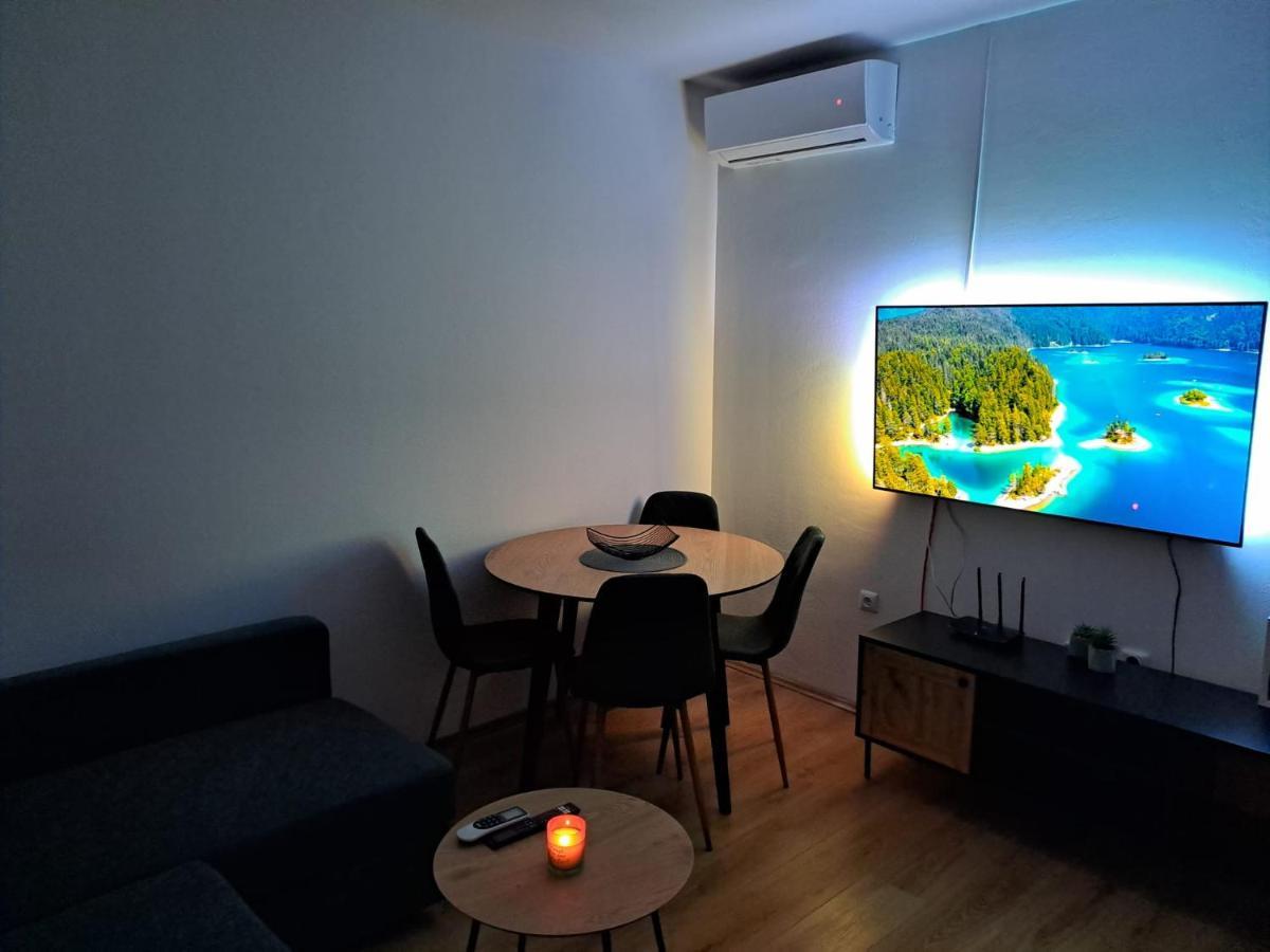 Apartmensts Arsen 928 Appartement Pula Buitenkant foto