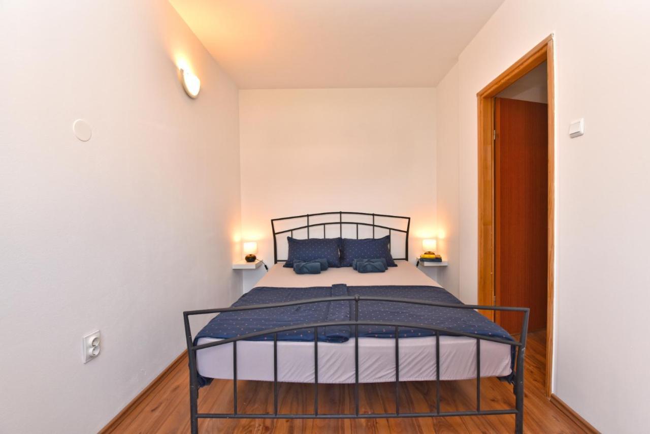 Apartmensts Arsen 928 Appartement Pula Buitenkant foto